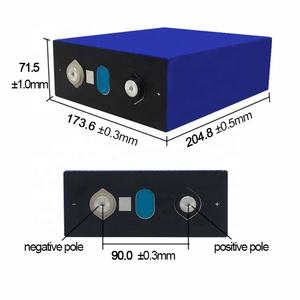 Batteria a celle Luyuan 8pcs 280AH LiFePO4 (LFP) da 3.2V (solo massa, tensione e IR abbinati) --- vecchia versione-esaurita - Product Image 3