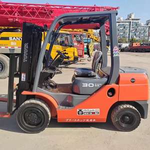 Chariot élévateur à contrepoids diesel d'occasion fiable, 3 tonnes, 3,5 tonnes, 6 tonnes, hauteur de levage de 4 à 5 m, pour utilisation en vente au détail, garantie 1 an - Product Image 4