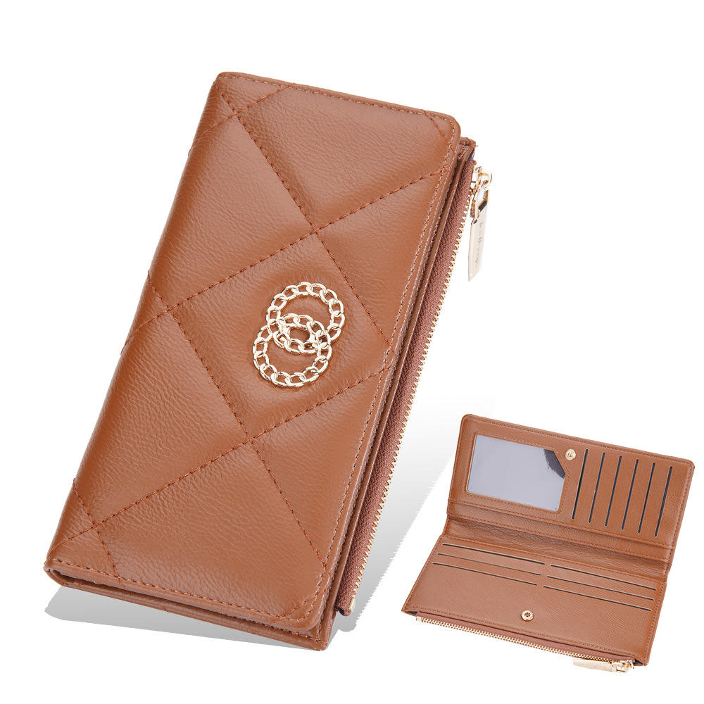 สีน้ำตาล