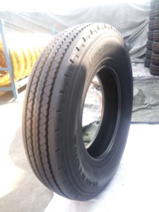 ยางรถบรรทุกขนาดเล็ก ยี่ห้อจีนขายส่ง 700R15 700R16 750R16 ราคาดี - Product Image 4
