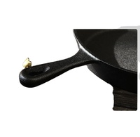 Batterie de cuisine en gros pré-assaisonnée à prix d'usine plaque de cuisson en fonte avec poignées