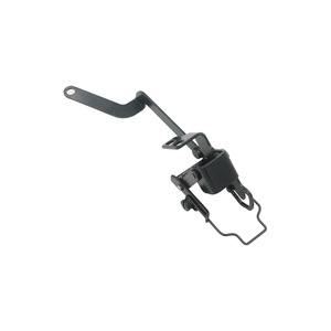Recogedor de Hilos Juki 40028799 3/32-3/8 de Doble Aguja para Piezas de Máquinas de Coser - Product Image 1