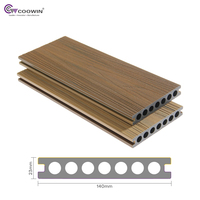 Revêtement de sol extérieur Bois Matière plastique Pierre Composite Board Timber Decking Patio Uv Decking