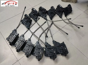 Accessoires automobiles en gros très demandés : Réparation de serrures de portes latérales et d'actionneurs de portes avant pour fourgonnettes Mercedes-Benz - Product Image 4