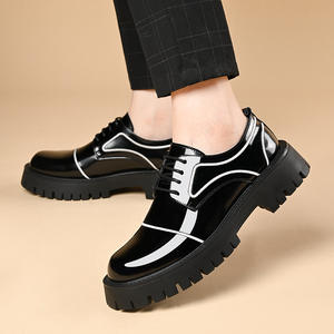 Zapatos de cuero de lujo con suela gruesa, antideslizantes, impermeables, que aumentan <span class=keywords><strong>la</strong></span> altura, con parte superior brillante y cómodos para negocios. - Product Image 2