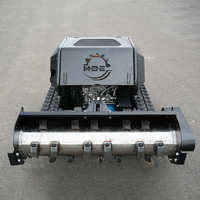 Tondeuse à chenilles diesel automotrice télécommandée de 1000 mm pour la réhabilitation des terres, à fléaux, pour l'entretien des pelouses
