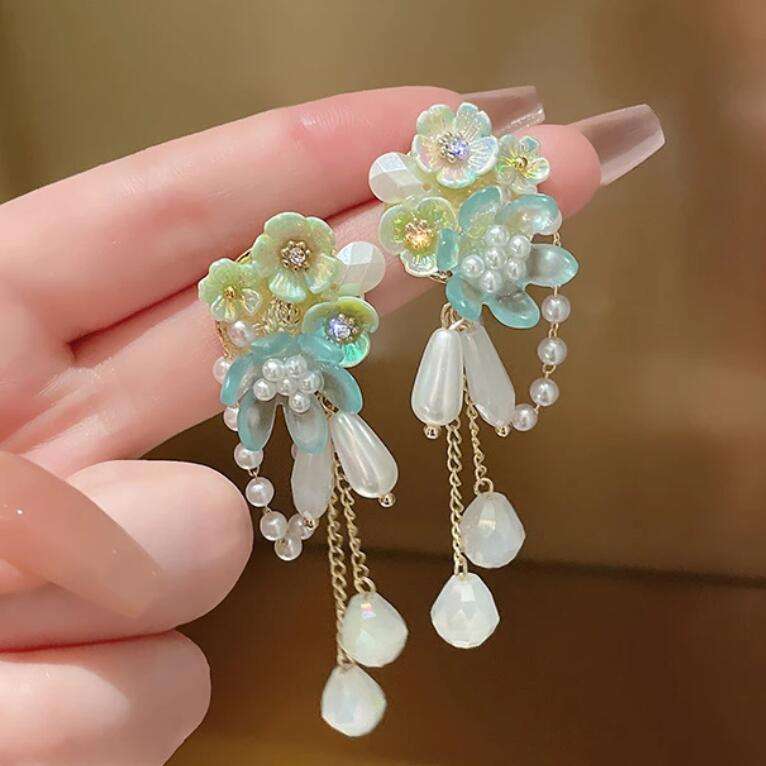 Shop Our Elegant Oval Pearl Resin Flower Tassel Earrings