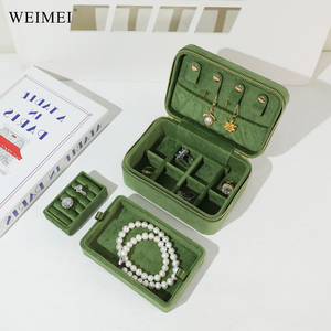 WEIMEI Custom Logo Wholesale Luxury Soft Velvet Portable Mini Travel Zipper Heart <b>Puller</b> Ring Necklace Jewelry Organizer Box - Product Image 4