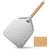 YINHAO Nouvelle Conception Pelle à Pizza Rectangulaire en Aluminium de 12 Pouces Perforée avec Manche en Bois pour la Cuisson à Domicile