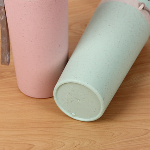 Tazza Termica da Viaggio in Paglia di Grano con Doppio Isolamento e Coperchio, Ecologica, per Caffè e Bevande Invernali - Product Image 5