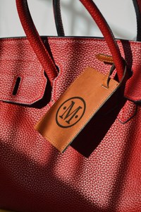 Étiquette à bagages personnalisée - Étiquettes à bagages en cuir - Logo d'entreprise - Cadeaux d'entreprise - Étiquettes pour sacs de voyage d'affaires - Product Image 3