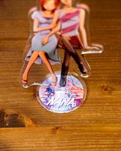 Standee Acrílico 707 Abrazo Emocional de Apartamento, Estilo Y2K Retro Shojo Estético Punk Rock Femenino, Decoración <span class=keywords><strong>Nana</strong></span> Hachi - Product Image 2