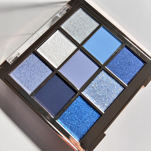 Paleta de sombras de ojos Summer Flash Ice Blue Quiet de nueve colores, resistente al agua, multitono, perlado, mate, brillante, azul ahumado, frío y con efecto roto. - Product Image 3
