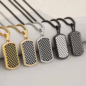 Collar con Colgante Cuadrado con Patrón de Tablero de Ajedrez Geométrico, Acero Inoxidable Pulido, Joyería para Uso Diario Masculino - Product Image 1