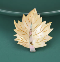 Broche de coquilles d'ormeau fritillaire naturel pour femmes plumes d'oiseaux papillon feuilles poisson Design nouvel an accessoires placage cadeau