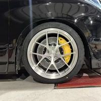 Kit d'étriers de frein avant 6 pistons et arrière 4 pistons sur mesure avec disques de frein pour systèmes de freinage de tuning BMW E46 34116758113