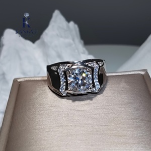 Hete Verkoop Heren 925 Sterling Zilveren Moissanite Ring Hiphop Stijl Iced Out Statement Bling Ring - Product Image 3