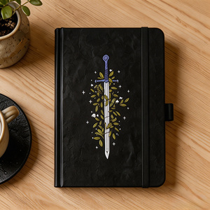 Cuaderno Personalizado de Estilo Gótico con <span class=keywords><strong>Tapa</strong></span> <span class=keywords><strong>Dura</strong></span> Negra de PU, Cuaderno con Estampado de <span class=keywords><strong>Espada</strong></span> Bordada para Escritores - Product Image 1