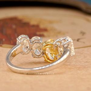 แหวนเพชรจากคอลเลกชันเครื่องประดับชั้นสูง ออกแบบอย่างประณีต สง่างาม และใส่ใจในรายละเอียดอย่างยิ่ง - Product Image 5