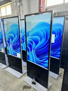 หน้าจอแสดงผลดิจิตอลแบบตั้งพื้น LED อัจฉริยะ ขนาด 45/55/65/80 นิ้ว สำหรับการแจ้งเตือนและโปรโมชั่นในพื้นที่สาธารณะหรือ<span class=keywords><strong>อาคาร</strong></span><span class=keywords><strong>พาณิชย์</strong></span> - Product Image 3