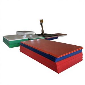 Panneau signalétique fin et flexible 4x8, feuille bleue en PE de qualité alimentaire, résistante à l'usure et aux chocs, découpe personnalisable - Product Image 1