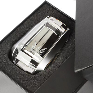 Pommeau de levier de vitesse en cristal éclairé par LED pour Toyota, accessoire intérieur de voiture avec logo personnalisé, design léger - Product Image 3