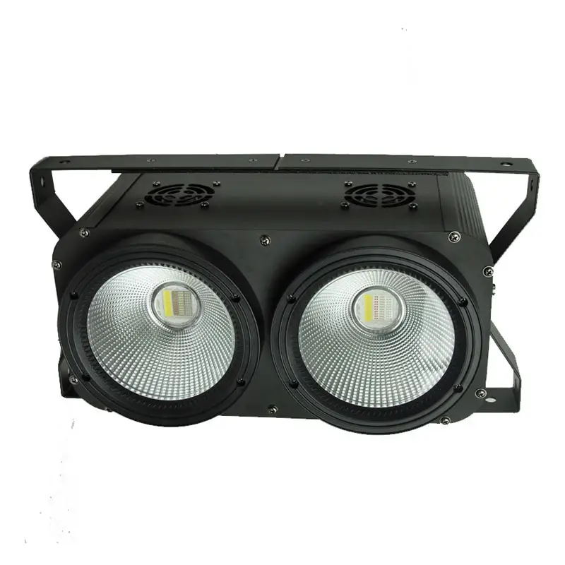 2x100w rgbw LED Audience COB Blinder lumière