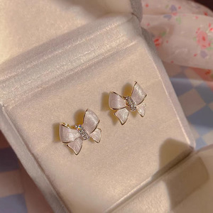 Orecchini a perno con fiocco da donna, design glitterato, per uso quotidiano, regalo per feste, accessori - Product Image 3