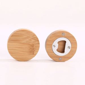 Ouvre-bouteille magnétique en bois et acier inoxydable avec logo personnalisé, poignée en bois, pour vin, bière, spiritueux, rond, en bois massif - Product Image 3