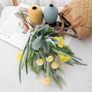 Bouquet de lys artificiels Longze, feuilles jaunes et vertes, décoration de mariage, décoration murale, CF01145 - Product Image 1