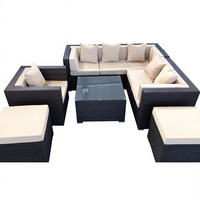 Ensemble de canapé sectionnel en rotin PE tressé en forme de L avec fauteuil, 2 ottomanes et table basse en verre, coussins beiges, pour l'extérieur