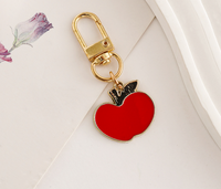 Schattige fruit sleutelhangers emaille metalen sleutelhanger bedels hanger voor tas rugzak handtas decoratie cadeau