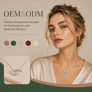 สร้อยคอจี้รูปหัวใจคู่ประดับเพชรคิวบิกเซอร์โคเนียชุบเงิน ขายส่งแบบ OEM ODM เครื่องประดับผู้หญิงแบบเรียบหรู - Product Image 1