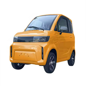 Minicoche de Alta Gama con 4 Ruedas y Velocidad Ajustable de 25 o 45 km/h, Vehículo Tipo Scooter de 3 Plazas, Homologado por la CEE - Product Image 1