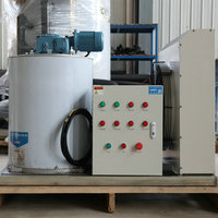 Machine à glace en flocons industrielle de 1 tonne pour l'industrie pêchère avec bateau
