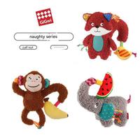 GiGwi est un jouet en peluche renard ludique pour chiots qui émet des sons et est assez résistant pour être mâché. Éléphant, Singe