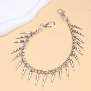 Accesorios de cadena para bolsos de mujer, decoraciones de aleación de zinc con púas para bolsos cruzados, joyería de moda estilo urbano. - Product Image 4