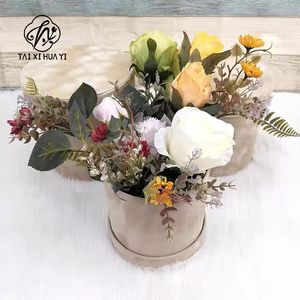 Set <span class=keywords><strong>di</strong></span> 3 Scatole Rigide Cilindriche Rotonde in Velluto Forniture per Fioristi per Confezionamento Bouquet <span class=keywords><strong>di</strong></span> Fiori Freschi Regalo per le Feste - Product Image 6