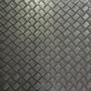 แผ่นอลูมิเนียม6063 6061 6082ลายตารางหมากรุกแผ่นโลหะสลักลายนูนลายกรวดตามสั่ง - Product Image 1