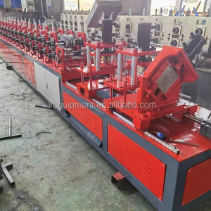 Automático PLC controlado por motor Roll Former <span class=keywords><strong>C</strong></span> Steel <span class=keywords><strong>Purlin</strong></span> Roll Forming <span class=keywords><strong>Machine</strong></span> Mecanismo de punzonado de alta velocidad - Product Image 3