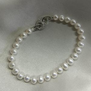 Pulsera de Plata S925 con Hebilla y Perla de Agua Dulce Casi Redonda de 5.5-6MM, Diseño de Nariz de Cerdo de Alta Calidad - Product Image 2