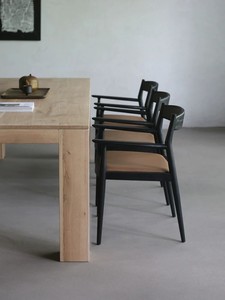 Sedia da Pranzo in Legno Massello <span class=keywords><strong>e</strong></span> Pelle Stile Nordico con Braccioli <span class=keywords><strong>e</strong></span> Schienale Design Minimalista Moderno per Hotel <span class=keywords><strong>e</strong></span> Uso Domestico - Product Image 3