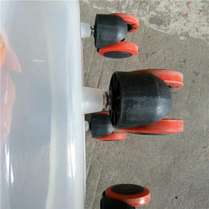 Vente en gros P122 Grandes soucoupes en résine plastique transparente Durable Roue <span class=keywords><strong>de</strong></span> jardin universelle Plateaux <span class=keywords><strong>pour</strong></span> pots <span class=keywords><strong>de</strong></span> <span class=keywords><strong>fleurs</strong></span> Plus épais <span class=keywords><strong>pour</strong></span> plantes et <span class=keywords><strong>fleurs</strong></span> - Product Image 4