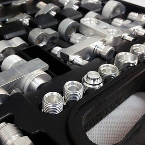 트럭 버전 냉매 누출 감지기 세트 15 어댑터 40 인치 <span class=keywords><strong>UV</strong></span> 라이트 호환 플렉스 스틸 호스 재질 R22/R407C - Product Image 3