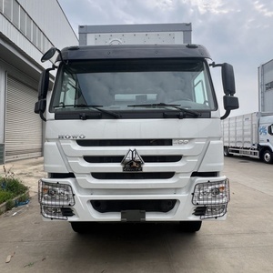 HOWO 8x4 Refrigerator Truck Heavy Duty Manual Transmission Reefer Truck - Product Image 3
