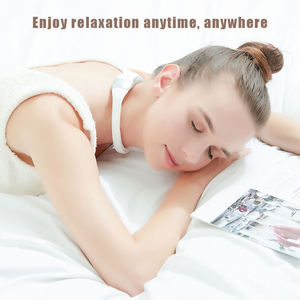 Masseur de cou en forme de U à thérapie magnétique sans fil, fabriqué en usine OEM, relaxant pour le cou, chauffe-cou, compresse chaude, masseur de poche pour le cou - Product Image 4