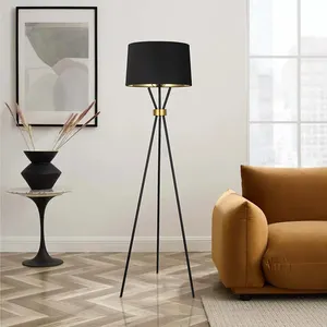 נורדי חדש עיצוב אירופאי רצפת אור חצובה יוקרה מכירה לוהטת פשוט המיטה Creative Led פינת רצפת מנורה