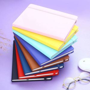 Cuaderno A5 Personalizable de Cuero PU, Económico, al por Mayor, con Correa Elástica y Logotipo Personalizado - Product Image 4