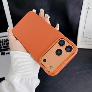 Étui de luxe en cuir PU premium avec cadre métallique gaufré, <span class=keywords><strong>protection</strong></span> intégrale 360° et bouton métallique AI pour iPhone 17, 16, 15 Pro Max - Product Image 2