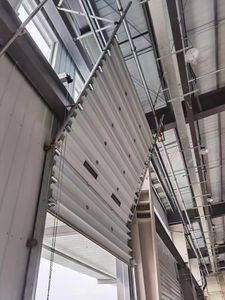 ประตูโรงรถกระจกทันสมัยพร้อมโครงอะลูมิเนียมทนทานสำหรับใช้ในที่พักอาศัยและเชิงพาณิชย์ - Product Image 6